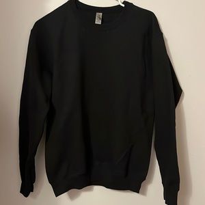 small black crewneck, never worn